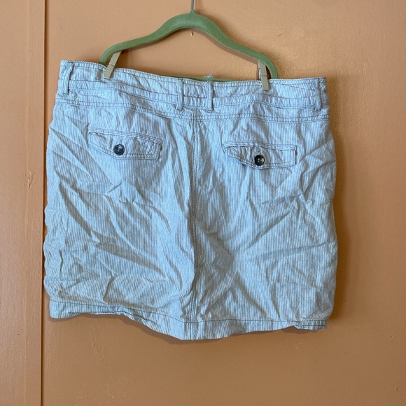 Dalia Linen Blend Skirt - Picture 2 of 2